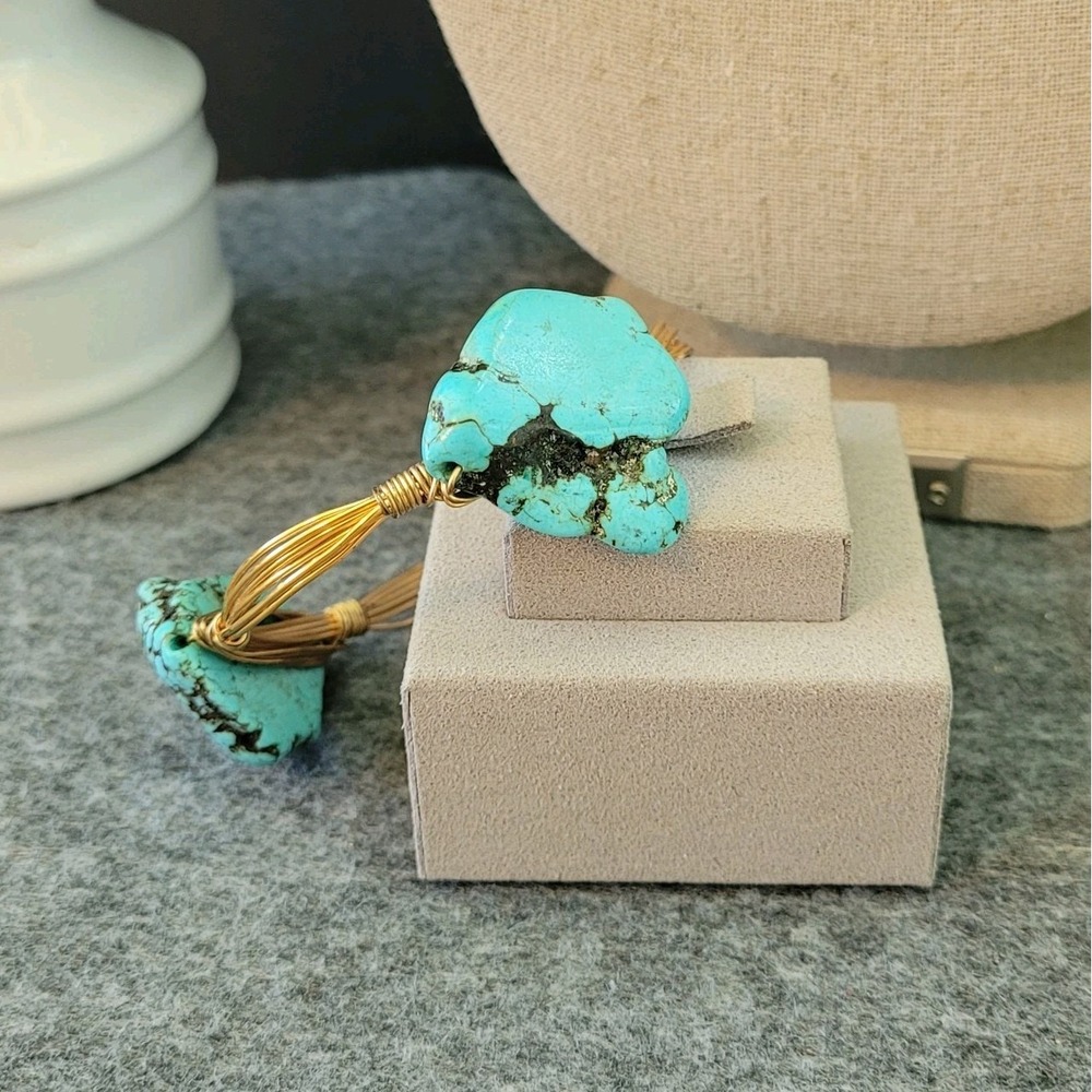 Southwestern Turquoise Slab Gold Tone Wire Wrap Cuff Bracelet 7in